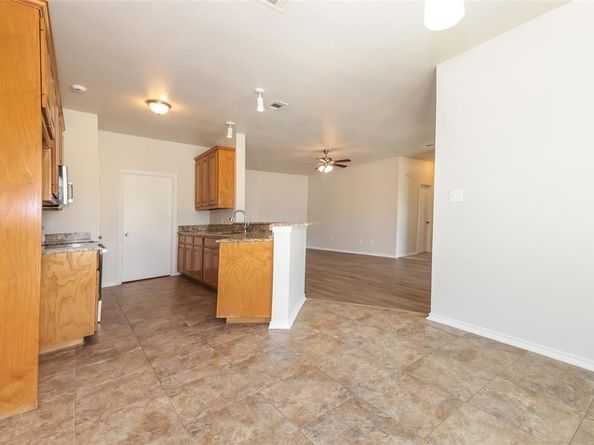 432  Lake Highland Drive , Lake Dallas Texas 75065