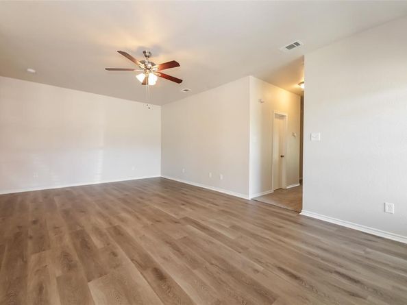 432  Lake Highland Drive , Lake Dallas Texas 75065