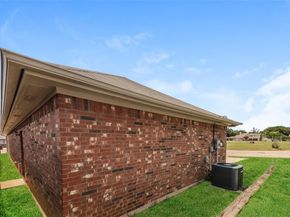 432  Lake Highland Drive , Lake Dallas Texas 75065