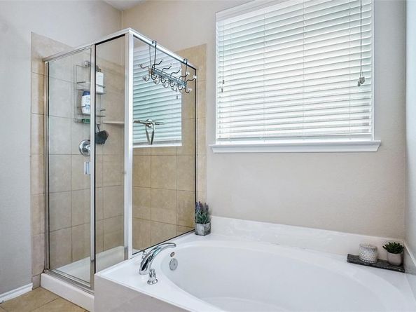 417  Partridge Drive , Aubrey Texas 76227