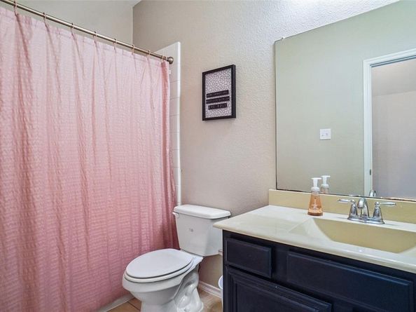 417  Partridge Drive , Aubrey Texas 76227