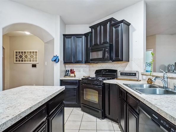 417  Partridge Drive , Aubrey Texas 76227