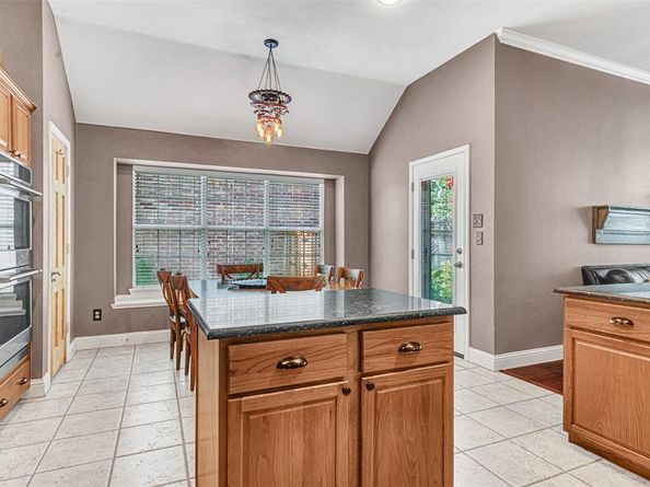6617  Highland Crest Lane , Sachse Texas 75048