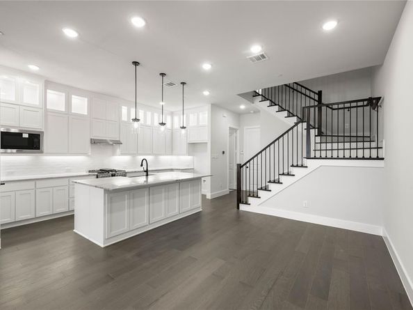 1848  Wittington Place , Farmers Branch Texas 75234