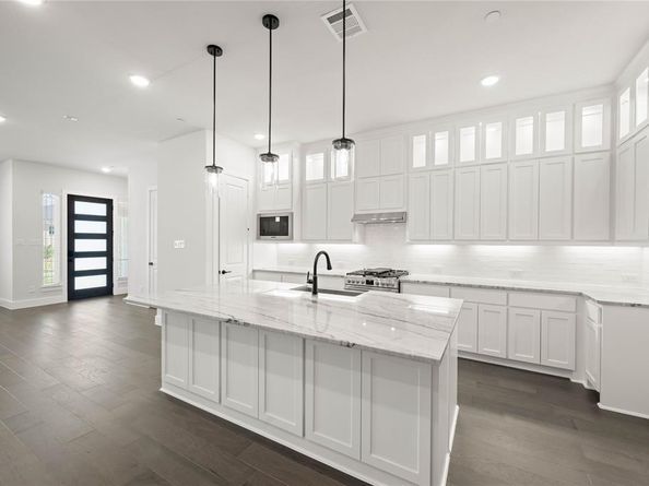 1848  Wittington Place , Farmers Branch Texas 75234
