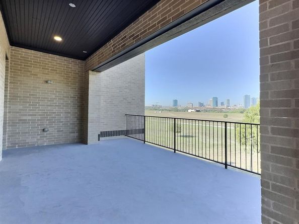400  Vista Buena Trail , Fort Worth Texas 76111