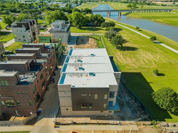 400  Vista Buena Trail , Fort Worth Texas 76111