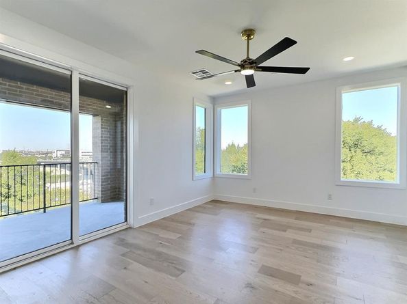 400  Vista Buena Trail , Fort Worth Texas 76111