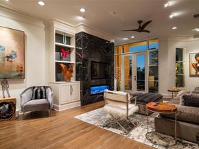 3535  Gillespie Street  305, Dallas Texas 75219