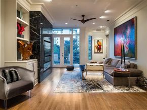 3535  Gillespie Street  305, Dallas Texas 75219