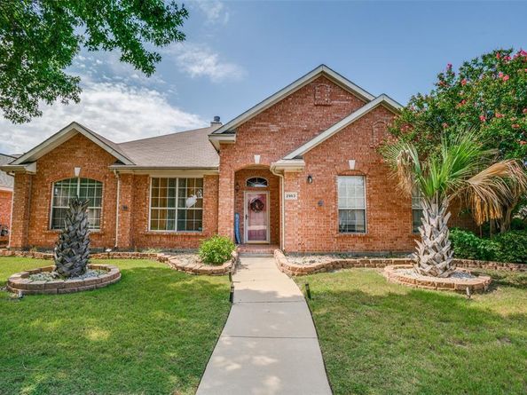 2953  Cheshire Way , Grand Prairie Texas 75052