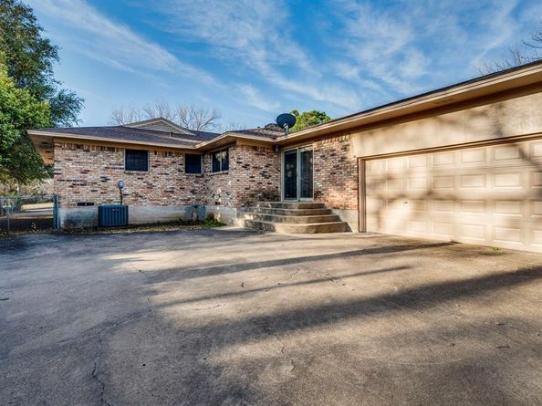 3511  Burlingdell Avenue , Dallas Texas 75211