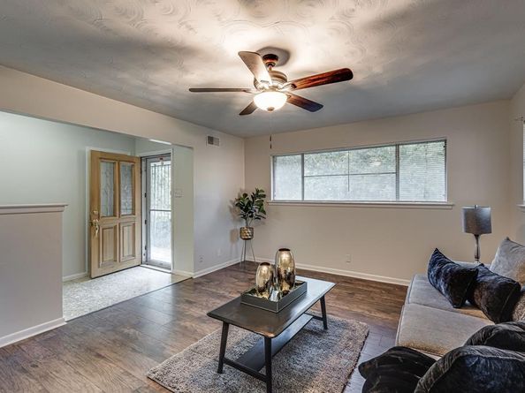 3511  Burlingdell Avenue , Dallas Texas 75211