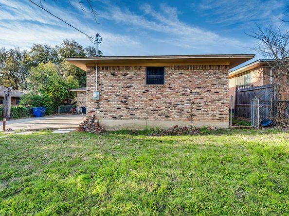 3511  Burlingdell Avenue , Dallas Texas 75211