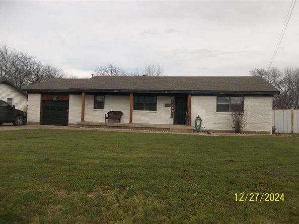 3533  Reagan Drive , Fort Worth Texas 76116