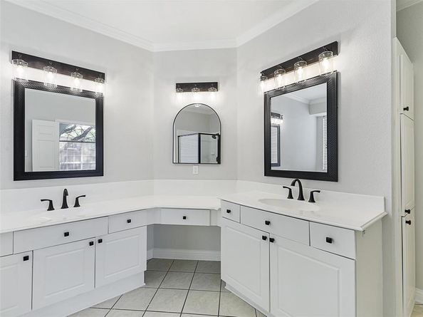 7612  Pendleton Street , Dallas Texas 75252