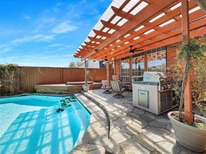 7612  Pendleton Street , Dallas Texas 75252