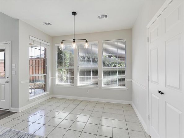 7612  Pendleton Street , Dallas Texas 75252