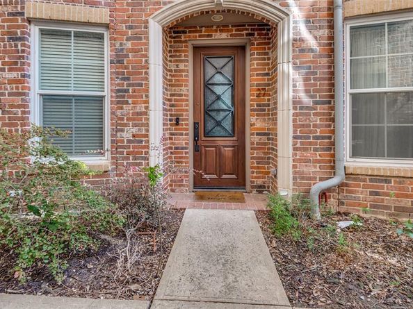 3200  Ross Avenue  27, Dallas Texas 75204