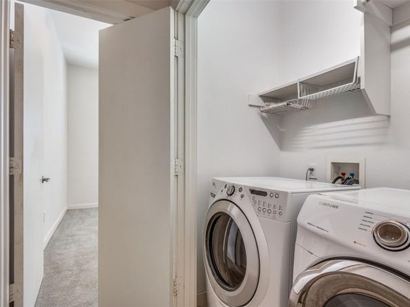 3200  Ross Avenue  27, Dallas Texas 75204