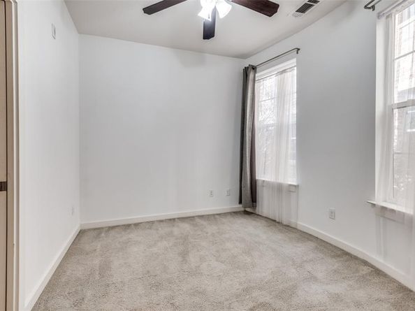 3200  Ross Avenue  27, Dallas Texas 75204