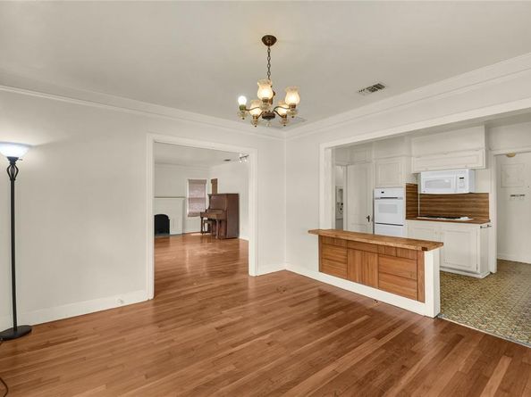 3601 W 5th Street , Fort Worth Texas 76107