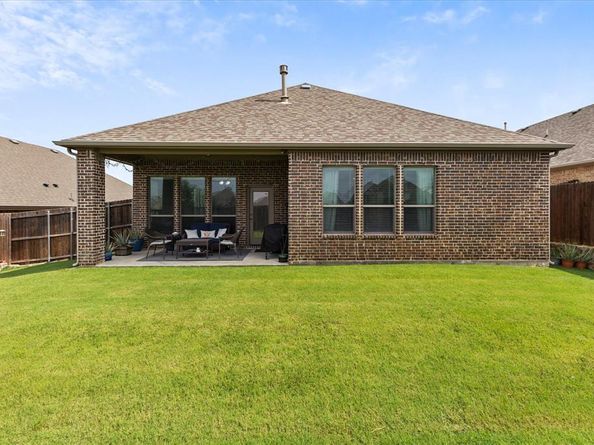 574  Mckenna Drive , Fate Texas 75087