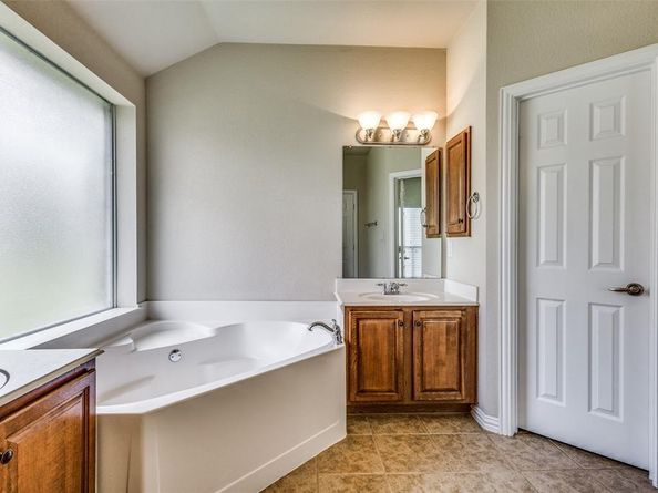 5200  Promised Land Drive , McKinney Texas 75071