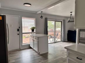 10526  Stone Canyon Road  201, Dallas Texas 75230