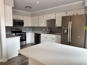 10526  Stone Canyon Road  201, Dallas Texas 75230