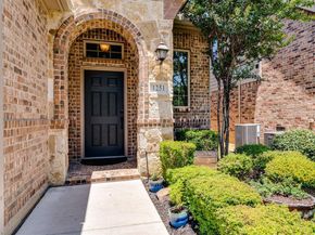 1251  Montgomery Way , Lantana Texas 76226
