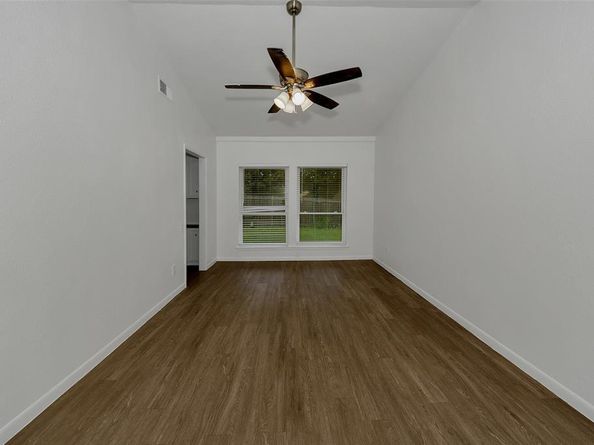 4005  Tacoma Street , Irving Texas 75062