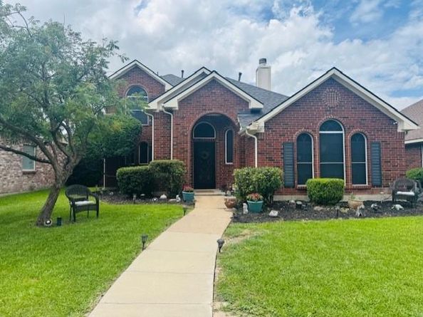 2121  Birch Bend , Mesquite Texas 75181