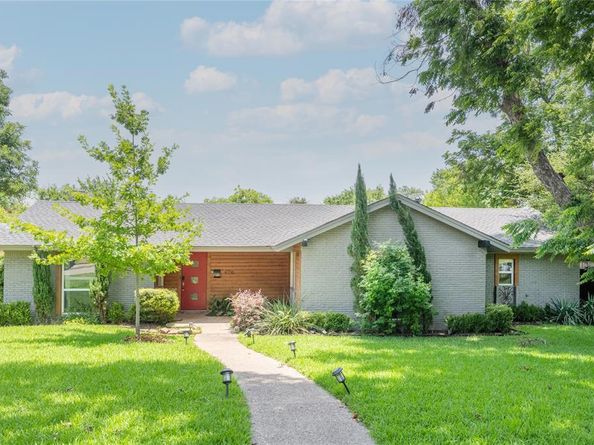 9716  Ravensway Drive , Dallas Texas 75238