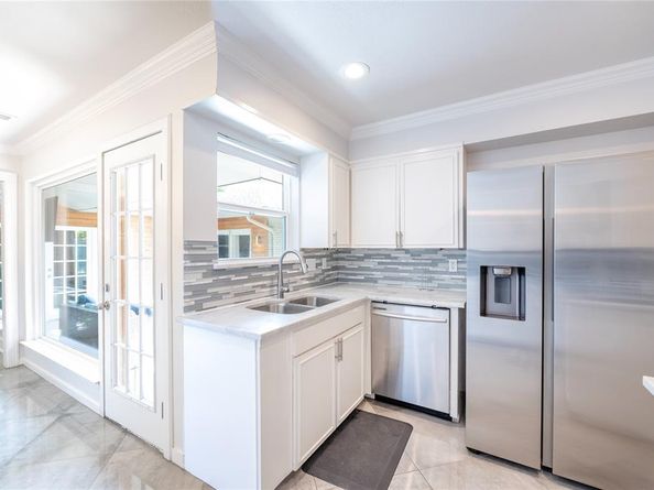 9716  Ravensway Drive , Dallas Texas 75238