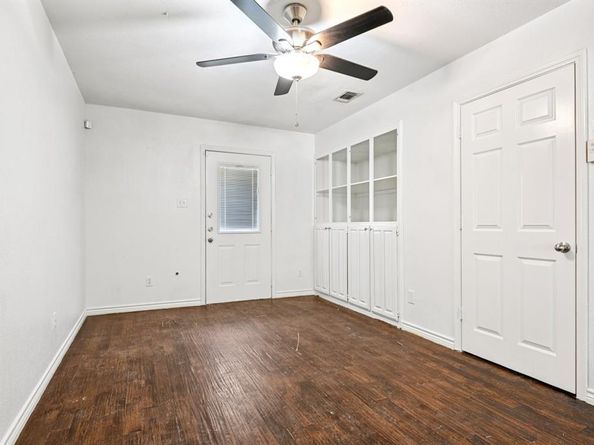 2504  Duringer Road , Fort Worth Texas 76133