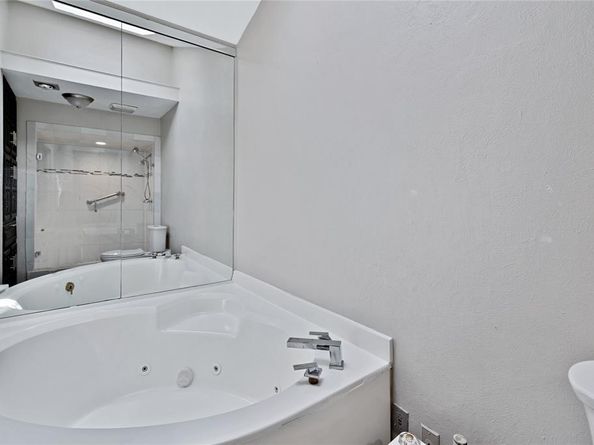 6029  Spring Flower Trail , Dallas Texas 75248