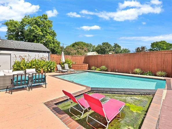 6029  Spring Flower Trail , Dallas Texas 75248
