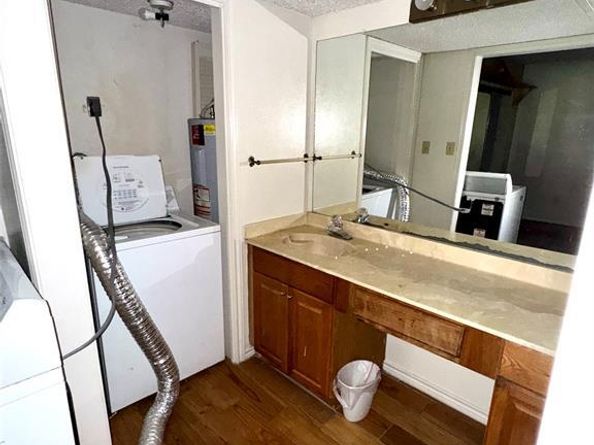 9823  Walnut Street  L114, Dallas Texas 75243