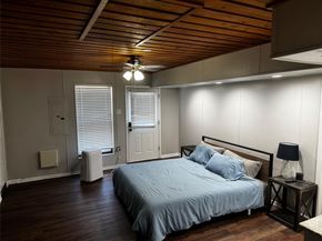 1029  Cross Bend Road , Plano Texas 75023