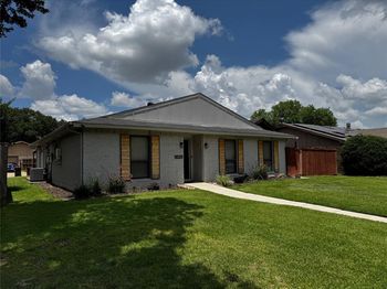 1029  Cross Bend Road 