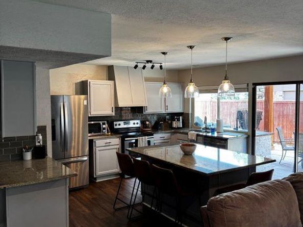 1029  Cross Bend Road , Plano Texas 75023