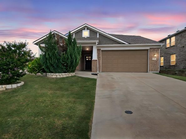 8418  Trickham Bend , Fort Worth Texas 76131