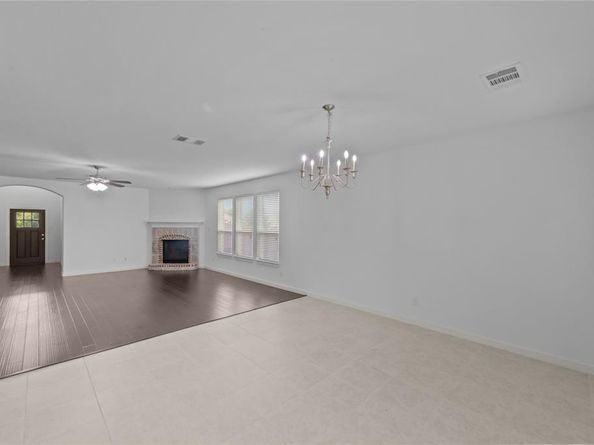 8418  Trickham Bend , Fort Worth Texas 76131