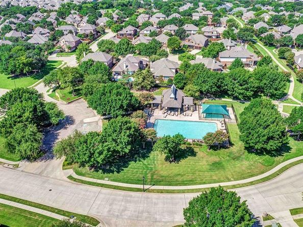 1504  Tangle Ridge Drive , McKinney Texas 75071
