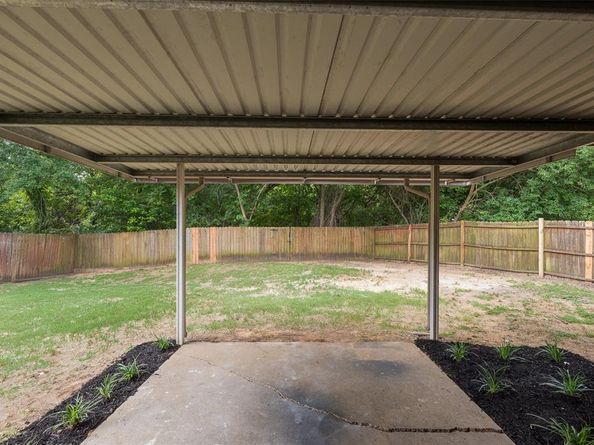 5048  Hollow Ridge Road , Dallas Texas 75227