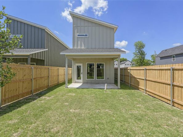 2620  Peabody Avenue , Dallas Texas 75215