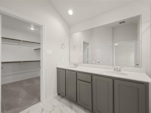 733  Stone Eagle Drive , Azle Texas 76020