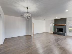 816  Northwood Road , Fort Worth Texas 76107