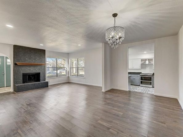 816  Northwood Road , Fort Worth Texas 76107